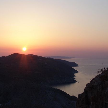 Anima Apartments Folegandros Town Экстерьер фото