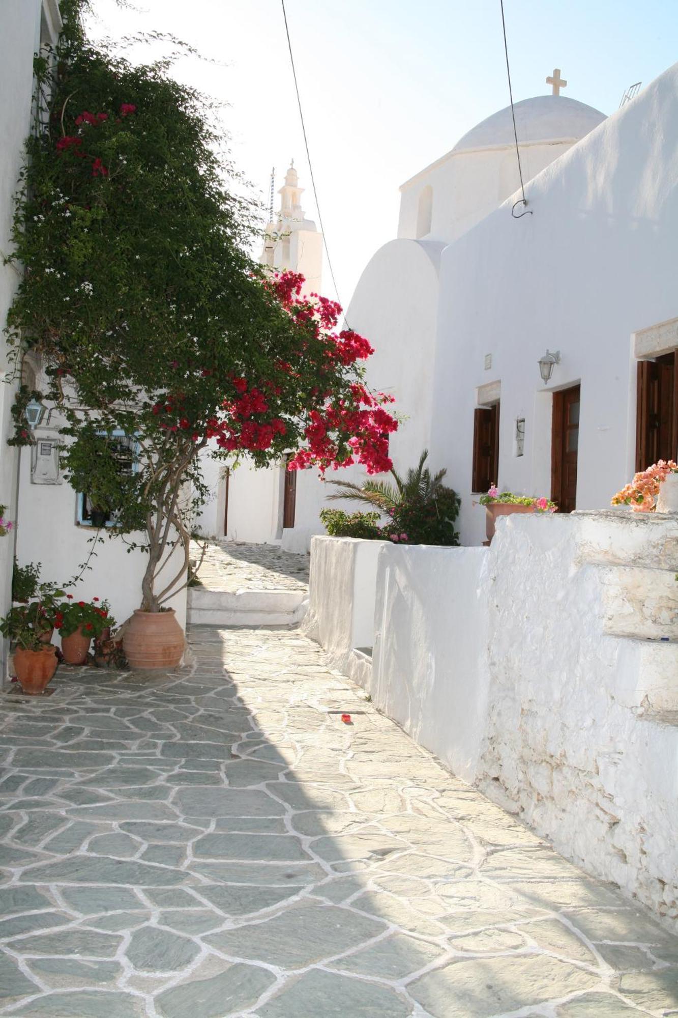 Anima Apartments Folegandros Town Экстерьер фото